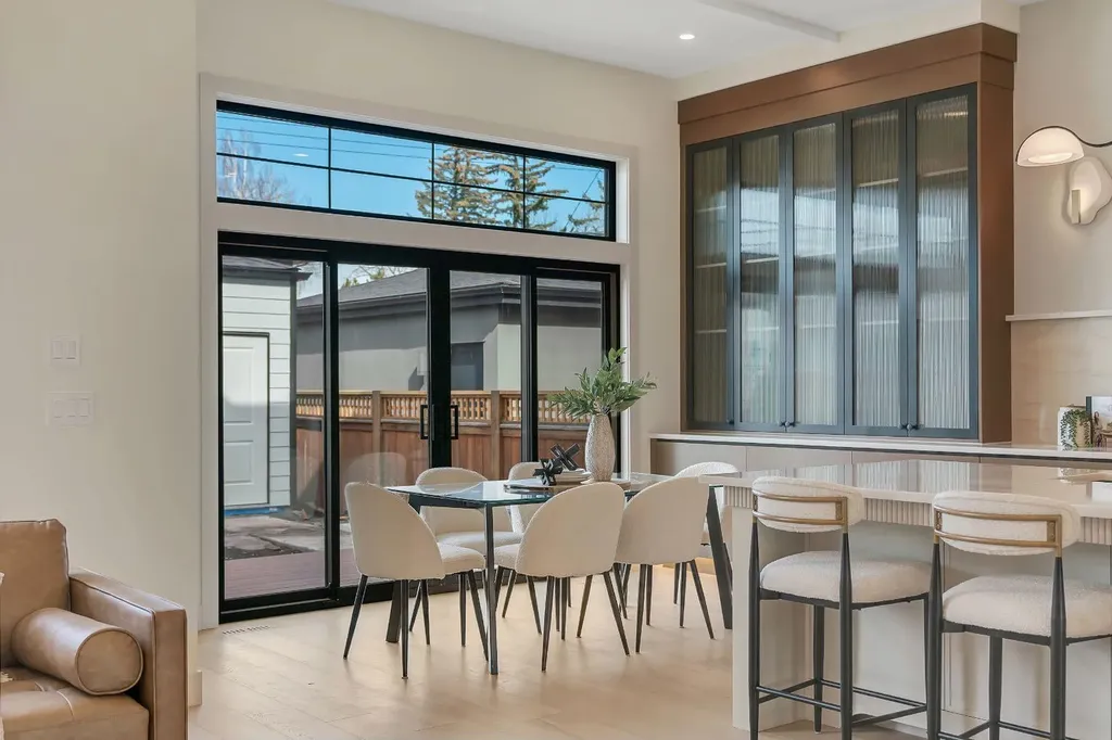 4110 18 Street SW Calgary AB T2T 4V7
