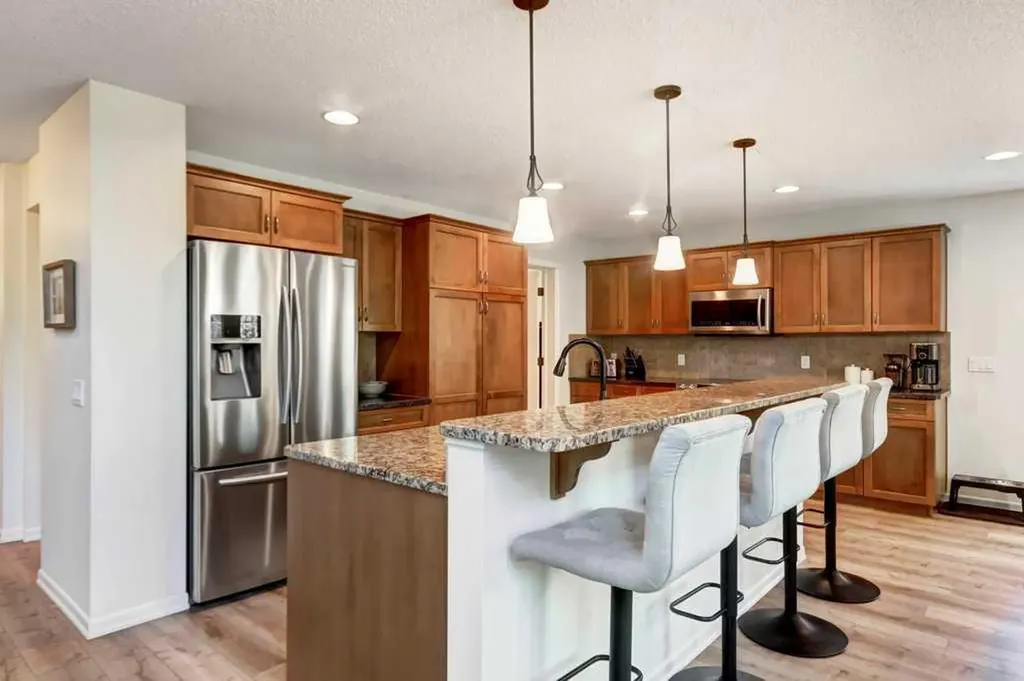 8 Crystal Green Grove Okotoks AB T1S 0C8