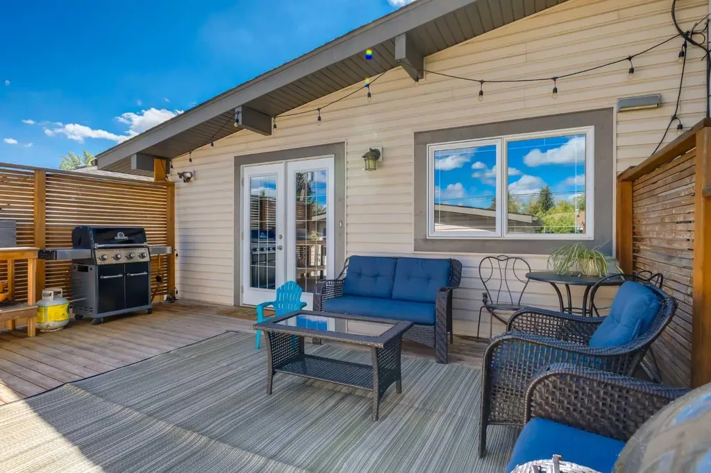 9716 Fairmount Drive SE Calgary AB T2J 0S1