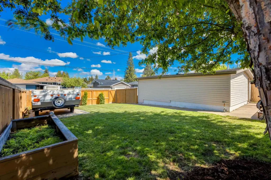 9716 Fairmount Drive SE Calgary AB T2J 0S1