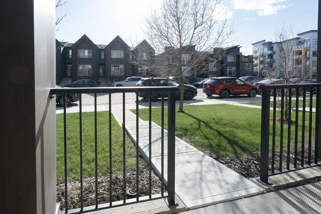 200 Seton Circle Calgary AB T3M 3N8