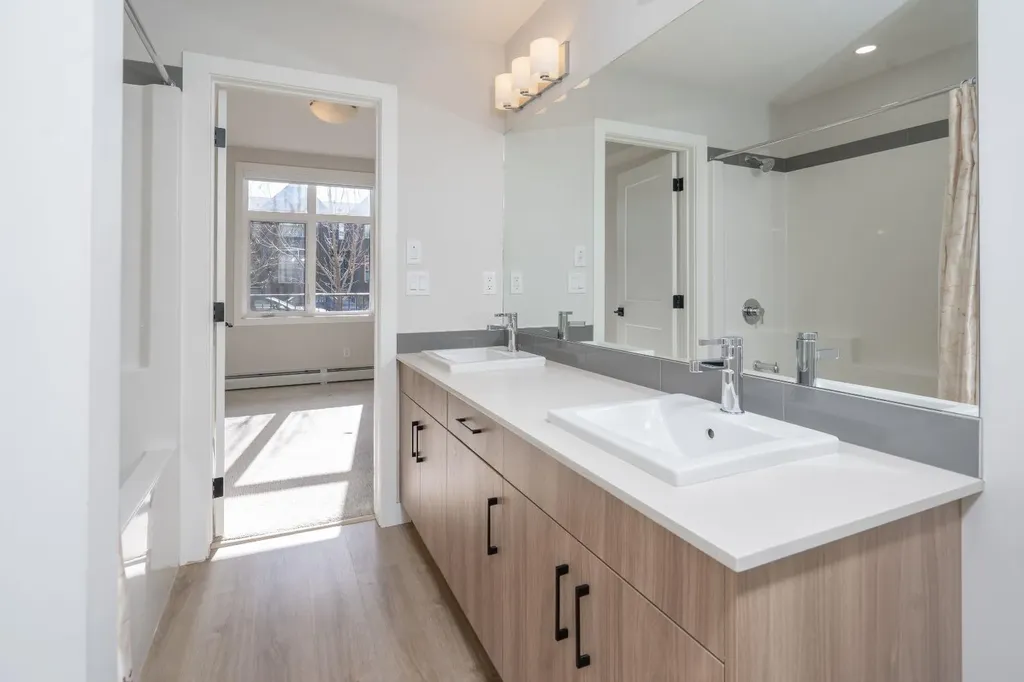 200 Seton Circle Calgary AB T3M 3N8