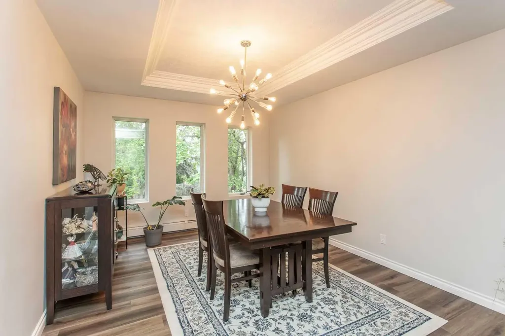 4809 59 Street Lacombe AB T4L 1M5