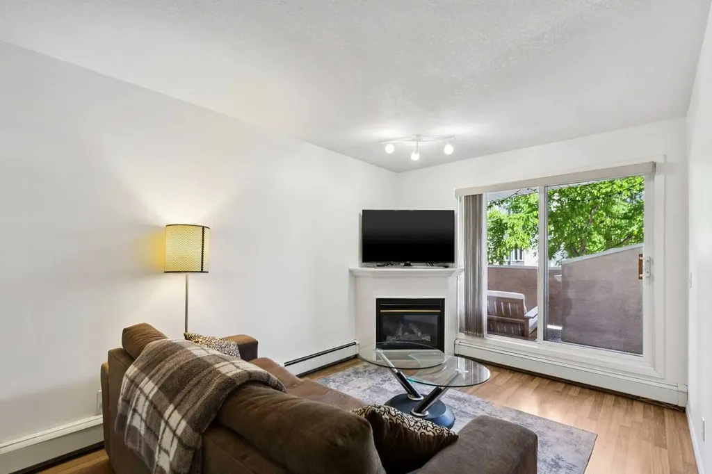 649 Marsh Road NE Calgary AB T2E 5B4