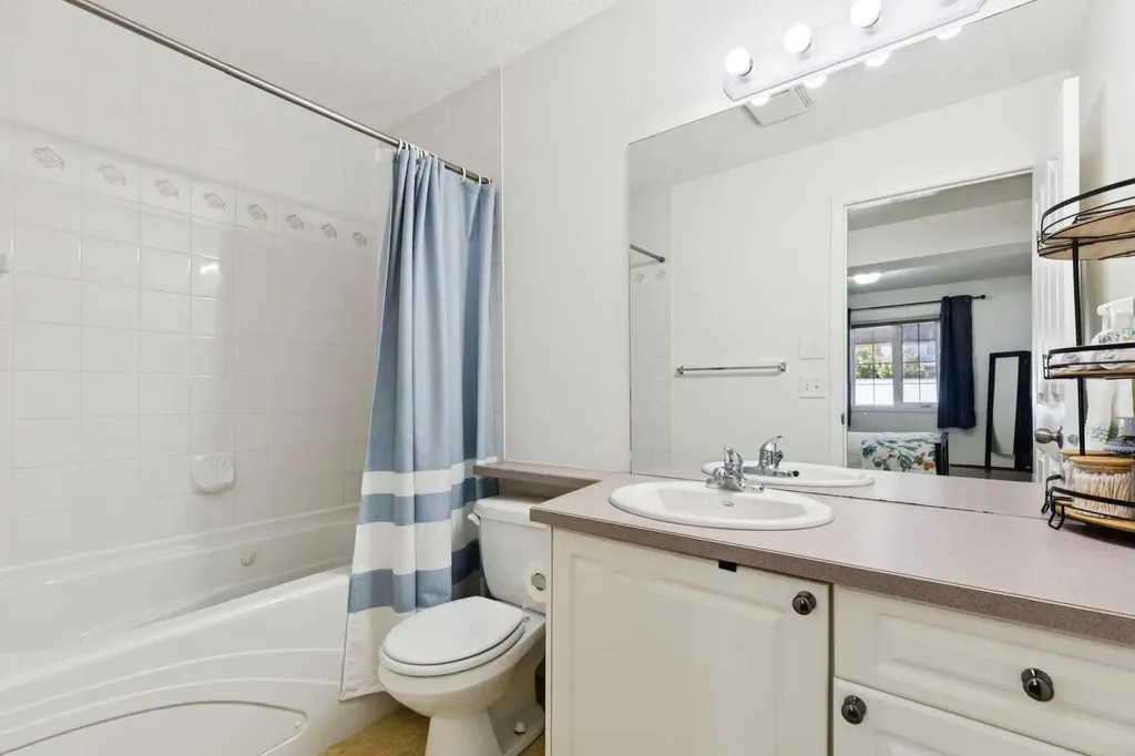649 Marsh Road NE Calgary AB T2E 5B4