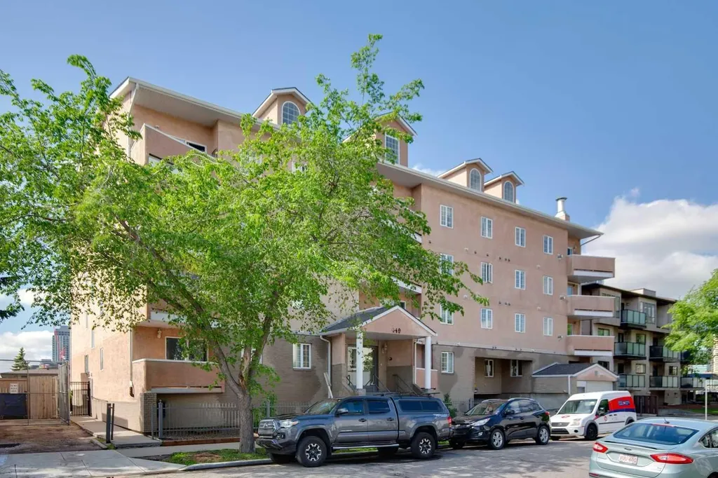 649 Marsh Road NE Calgary AB T2E 5B4