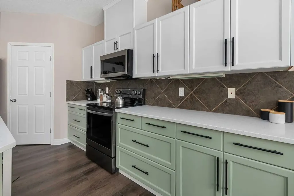 60 Chapala Square SE Calgary AB T2X 3T7