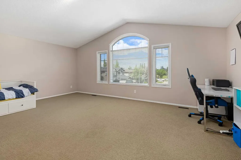 60 Chapala Square SE Calgary AB T2X 3T7