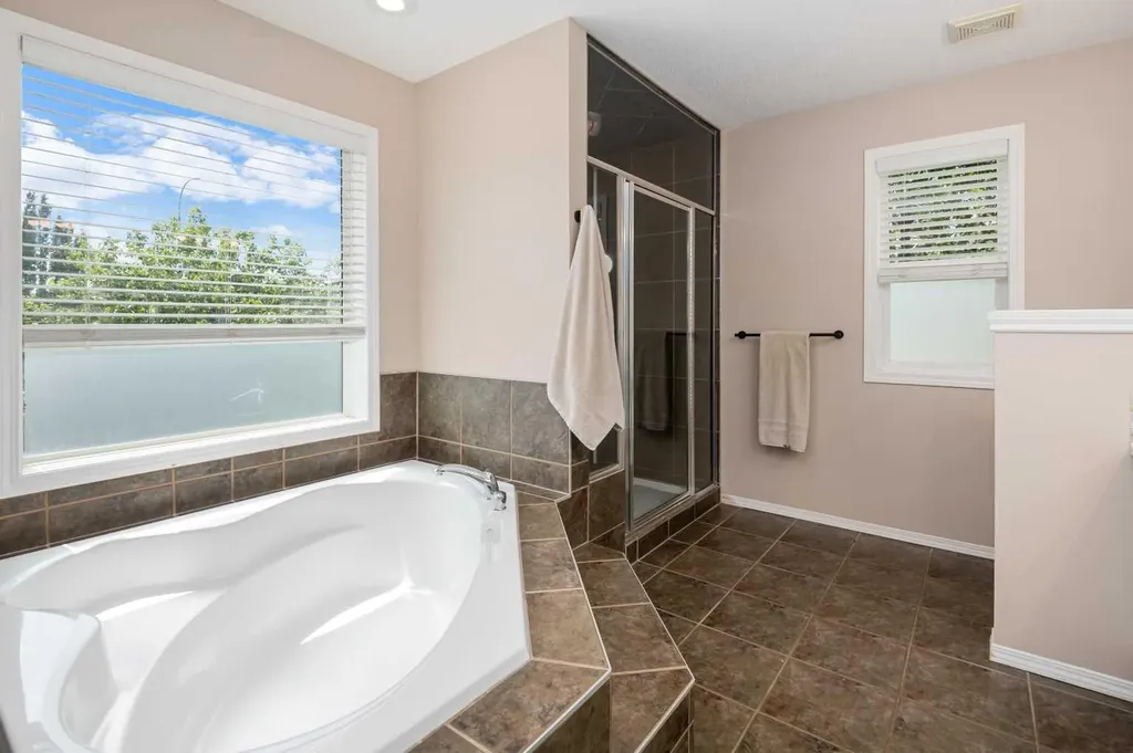 60 Chapala Square SE Calgary AB T2X 3T7
