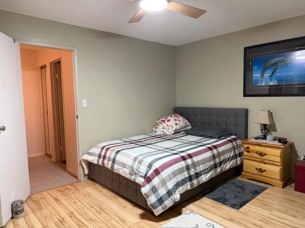 517 5 Street E Drumheller AB T0J0Y4
