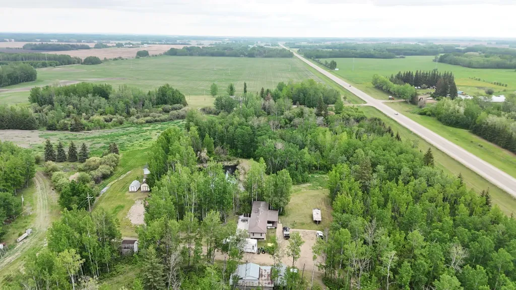 17430 Highway 2 High Prairie AB T0G 1E0