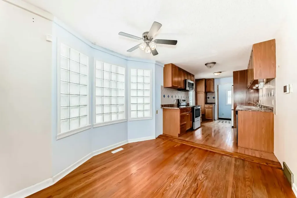 334 3 Avenue NE Calgary AB T2E0H4