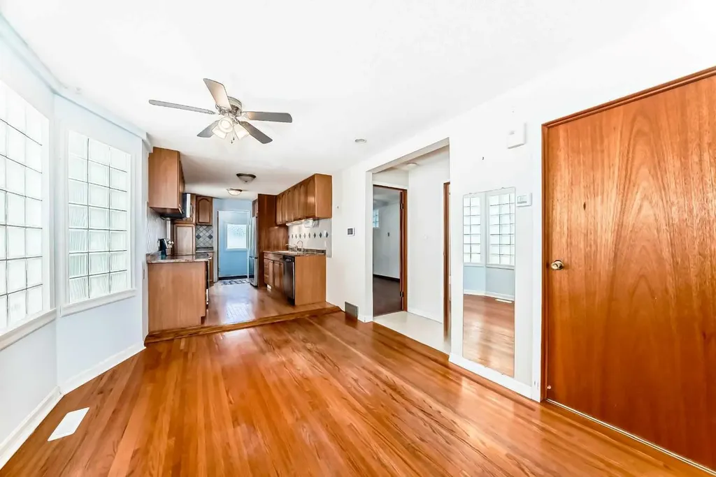 334 3 Avenue NE Calgary AB T2E0H4