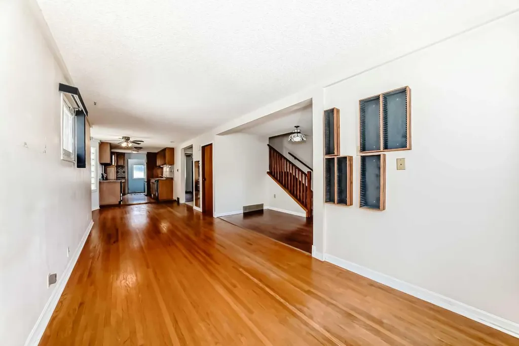 334 3 Avenue NE Calgary AB T2E0H4