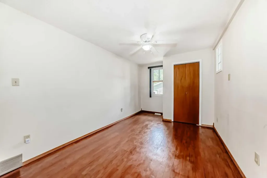 334 3 Avenue NE Calgary AB T2E0H4