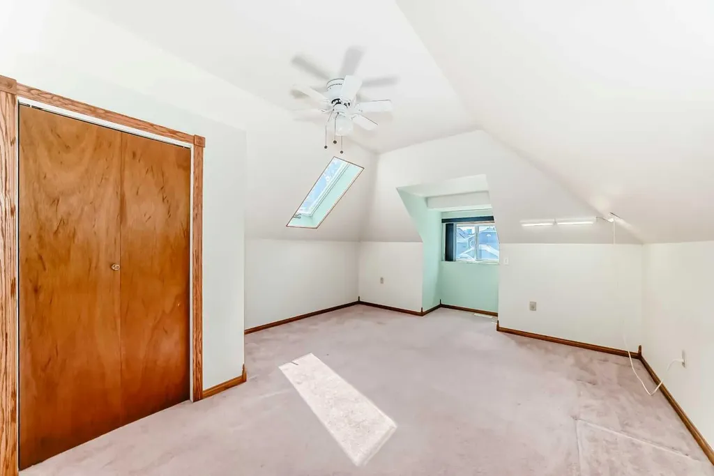 334 3 Avenue NE Calgary AB T2E0H4