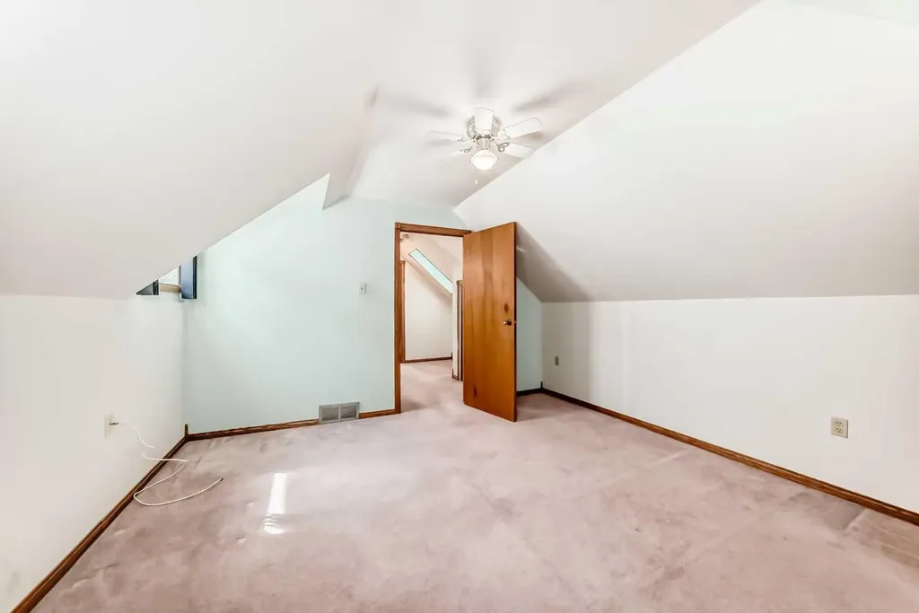 334 3 Avenue NE Calgary AB T2E0H4