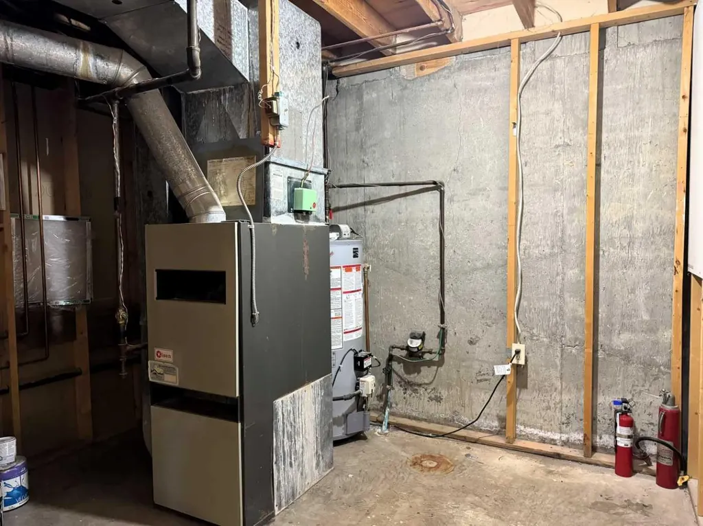 5704 Westhaven Drive Edson AB T7E 1J6