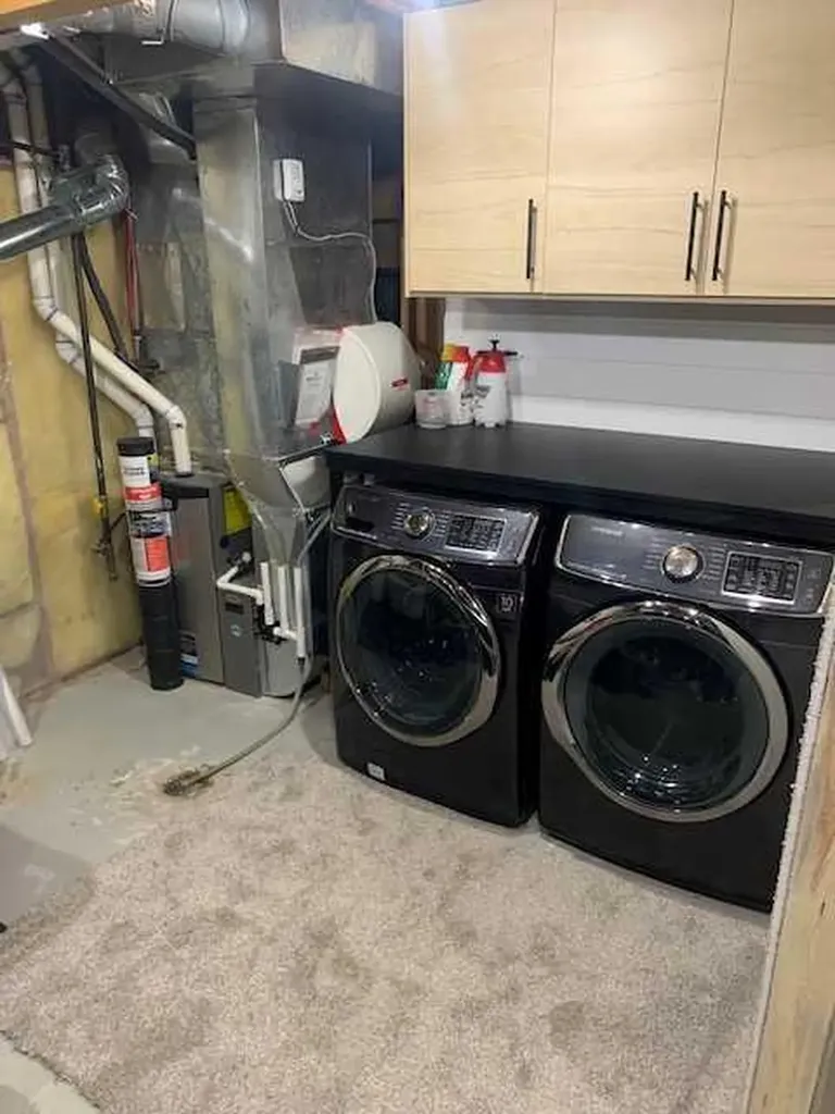 47 Blackfoot Road W Lethbridge AB T1K7P7