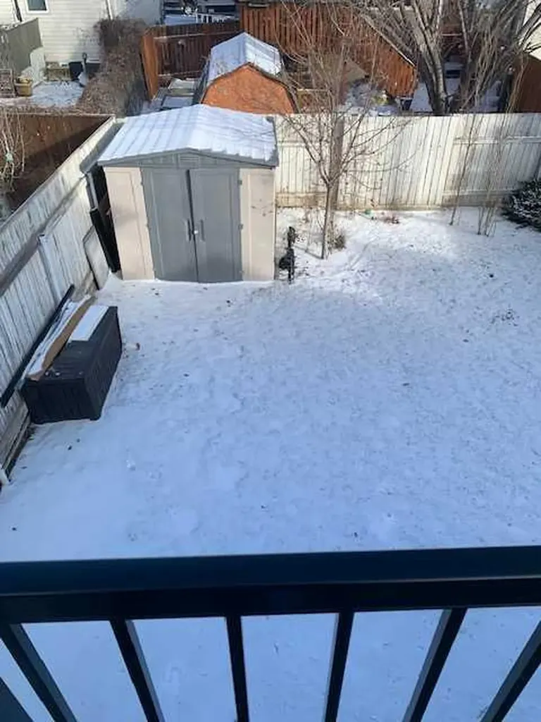 47 Blackfoot Road W Lethbridge AB T1K7P7