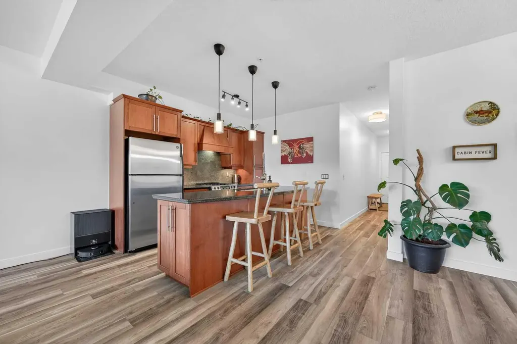 1828 14 Street SW Calgary AB T2T 3S9