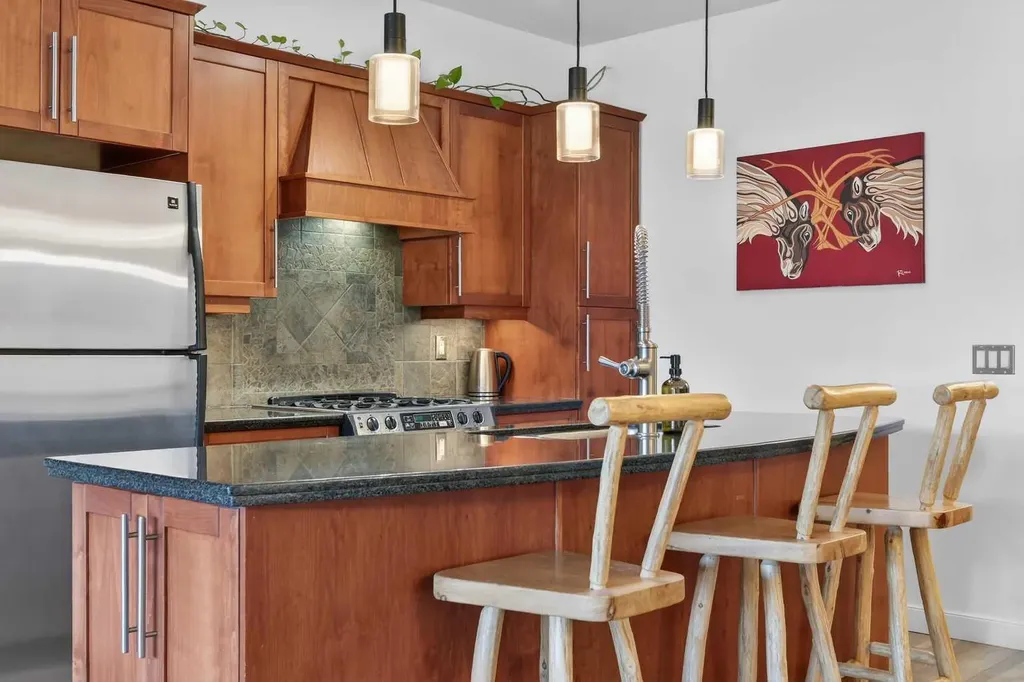 1828 14 Street SW Calgary AB T2T 3S9