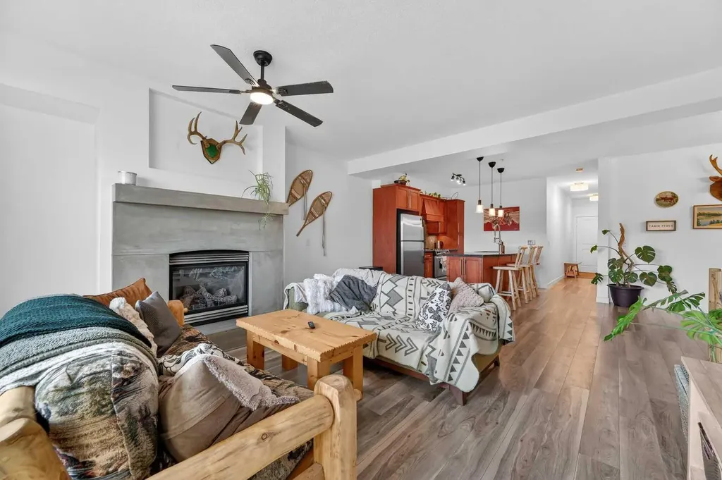 1828 14 Street SW Calgary AB T2T 3S9