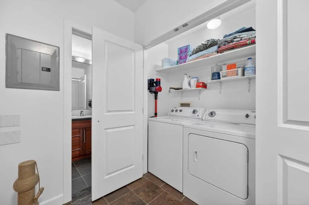 1828 14 Street SW Calgary AB T2T 3S9