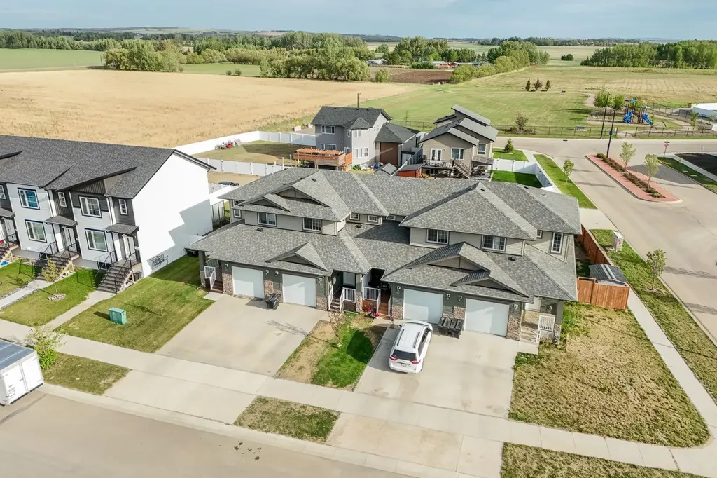 89 Metcalf Way Lacombe AB T4L0J9