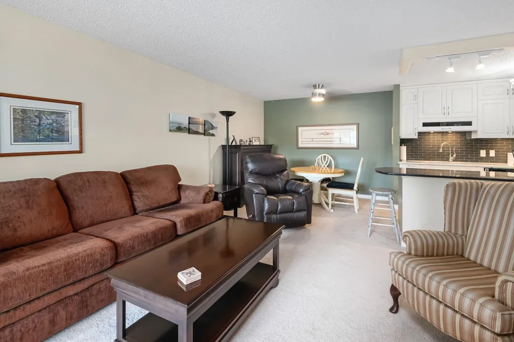 111 14 Avenue SE Calgary AB T2G4Z8