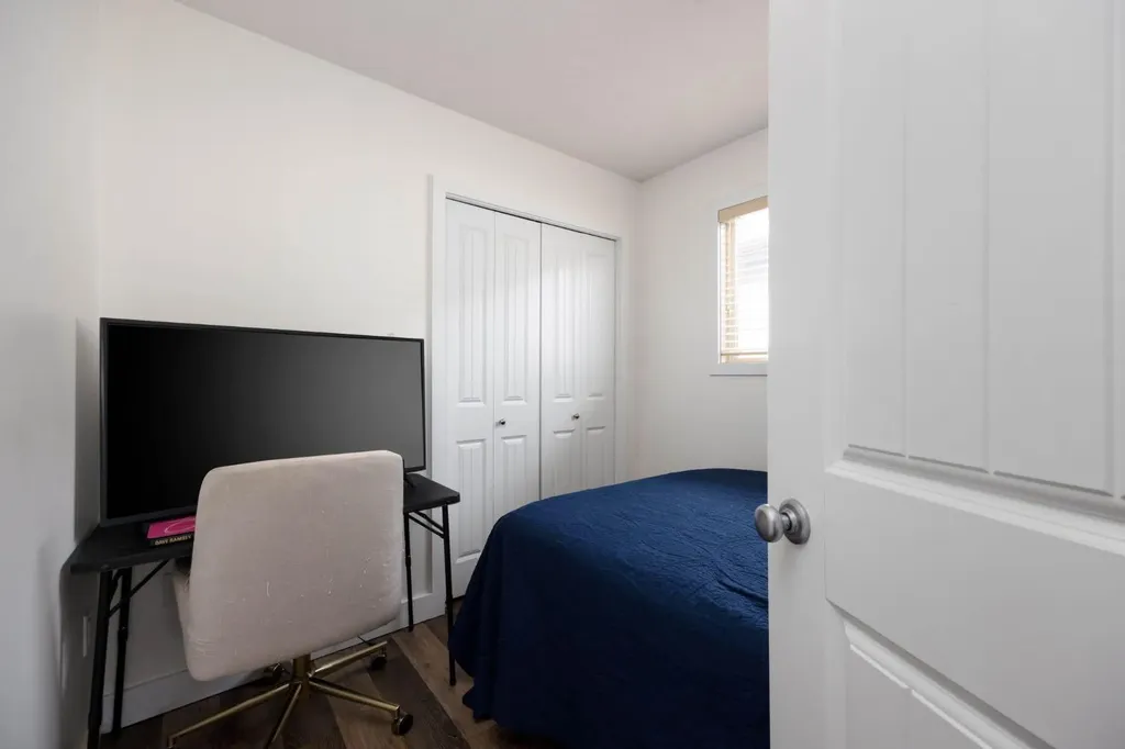 128 Hawthorn Way Fort Mcmurray AB T9K0N6