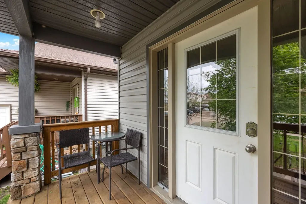 128 Hawthorn Way Fort Mcmurray AB T9K0N6