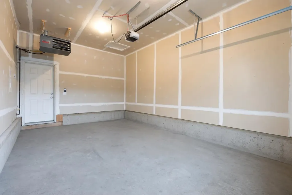 128 Hawthorn Way Fort Mcmurray AB T9K0N6