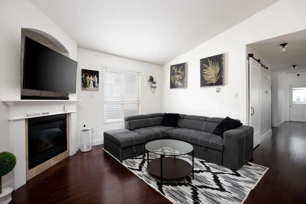 128 Hawthorn Way Fort Mcmurray AB T9K0N6
