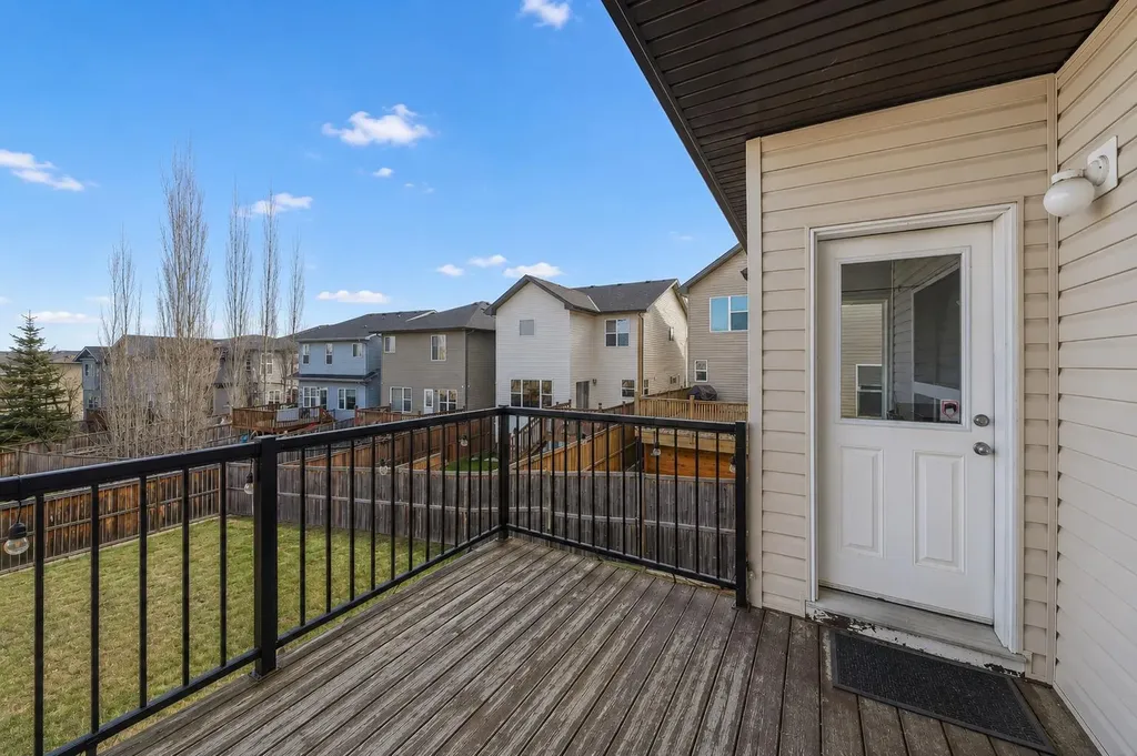 102 Kincora Glen Mews NW Calgary AB T3R 0B6