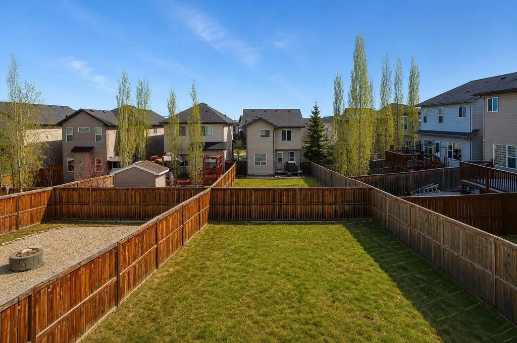 102 Kincora Glen Mews NW Calgary AB T3R 0B6