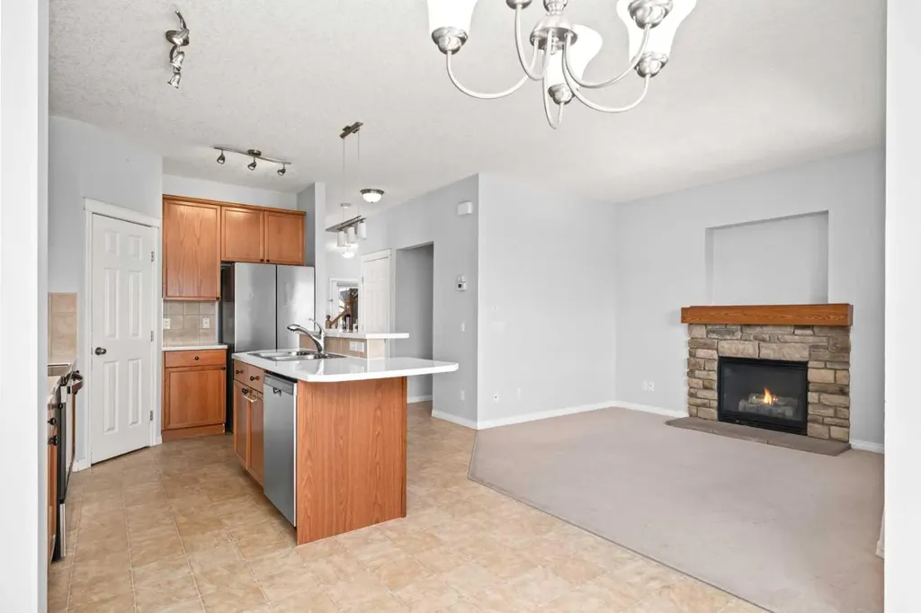102 Kincora Glen Mews NW Calgary AB T3R 0B6