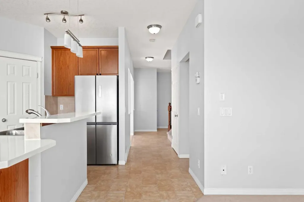 102 Kincora Glen Mews NW Calgary AB T3R 0B6