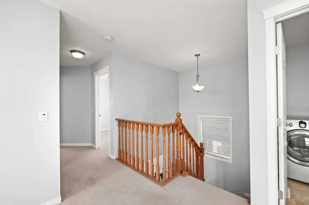102 Kincora Glen Mews NW Calgary AB T3R 0B6