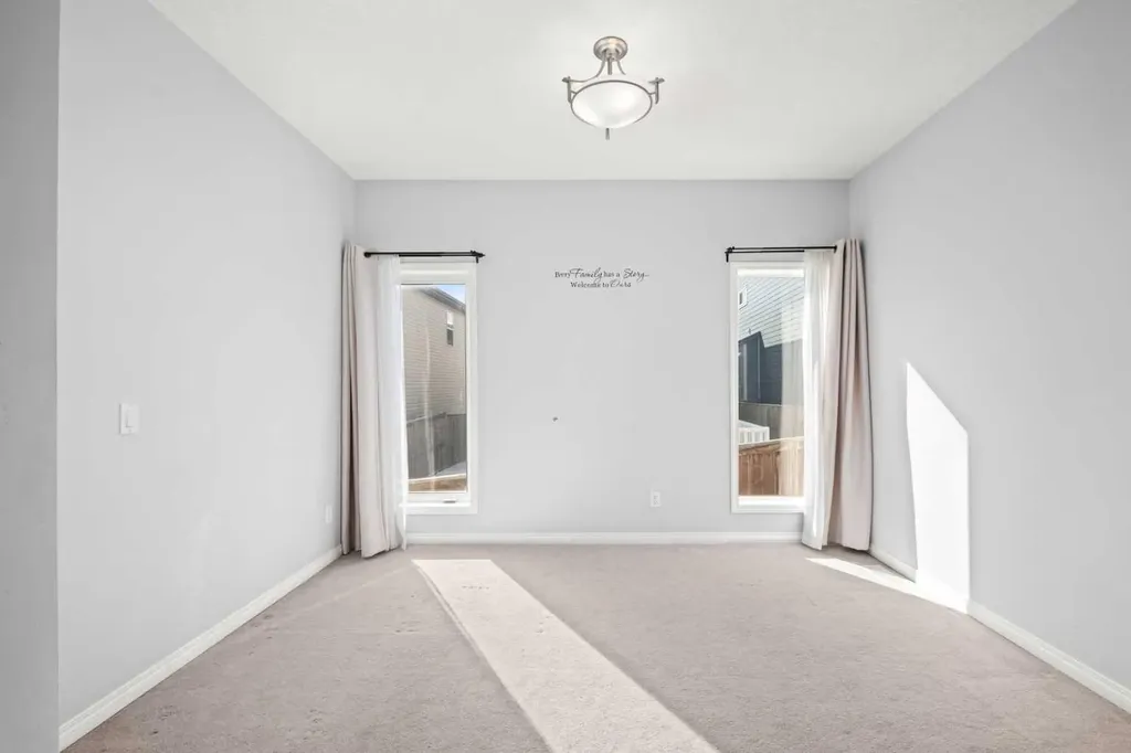 102 Kincora Glen Mews NW Calgary AB T3R 0B6