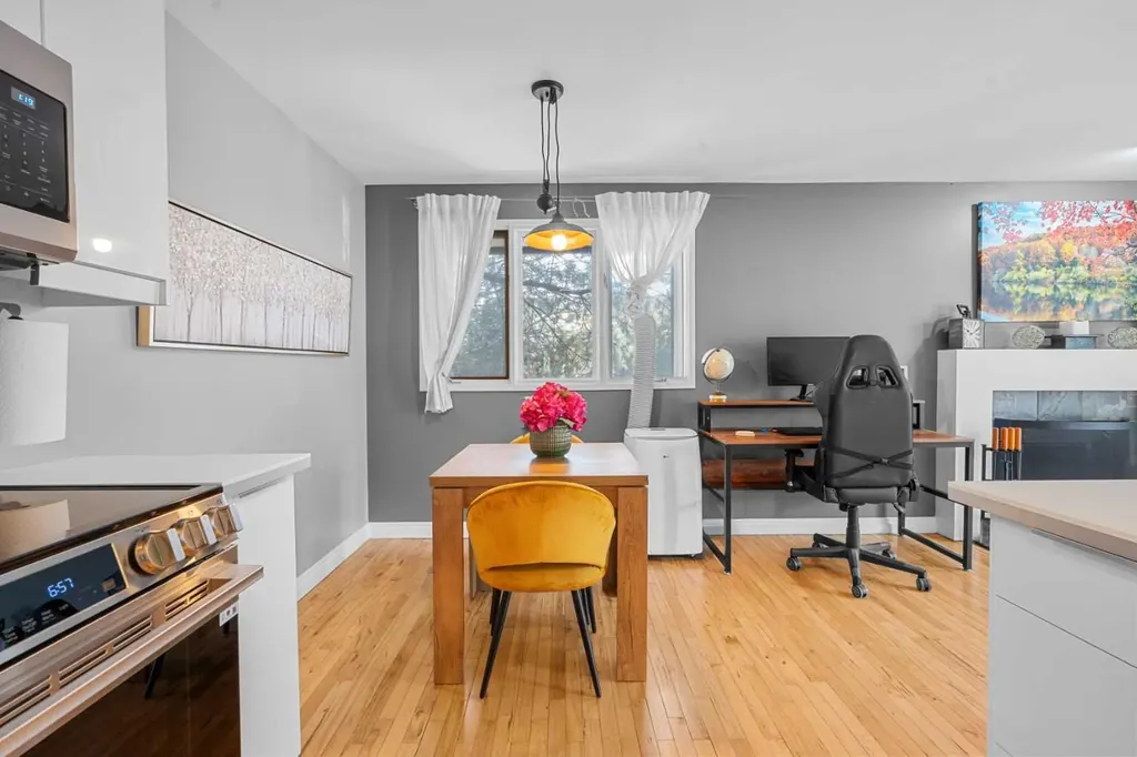 1739 24a Street SW Calgary AB T3C 1J5
