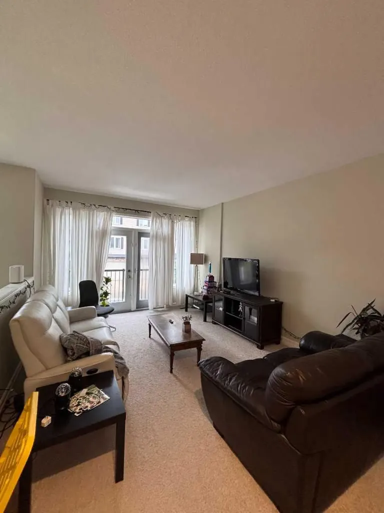 762 Heritage Boulevard W Lethbridge AB T1K0W1
