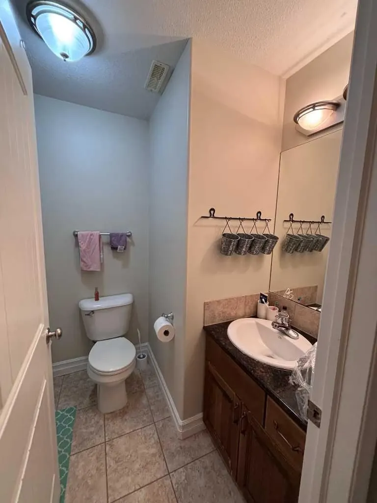 762 Heritage Boulevard W Lethbridge AB T1K0W1