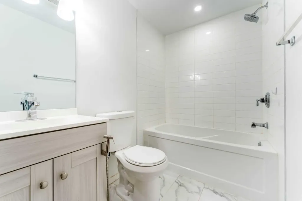 111 Tarawood Lane NE Calgary AB T3J 5C2
