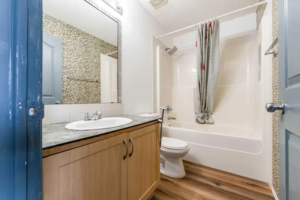 111 Tarawood Lane NE Calgary AB T3J 5C2