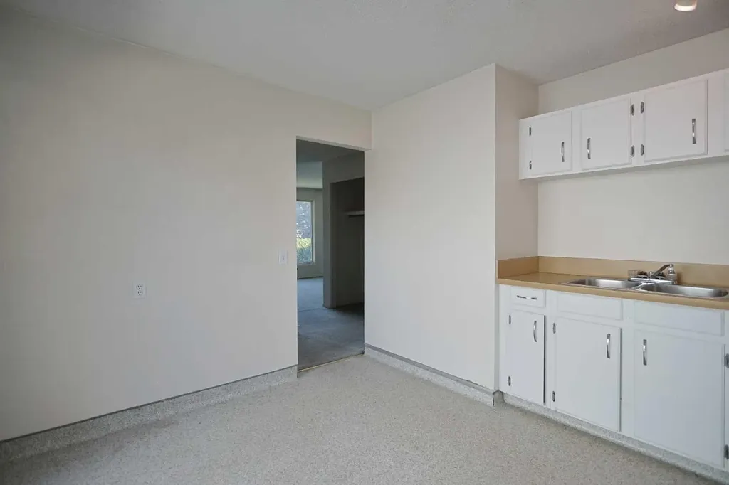 5417 Dalrymple Crescent NW Calgary AB T3A 1R2