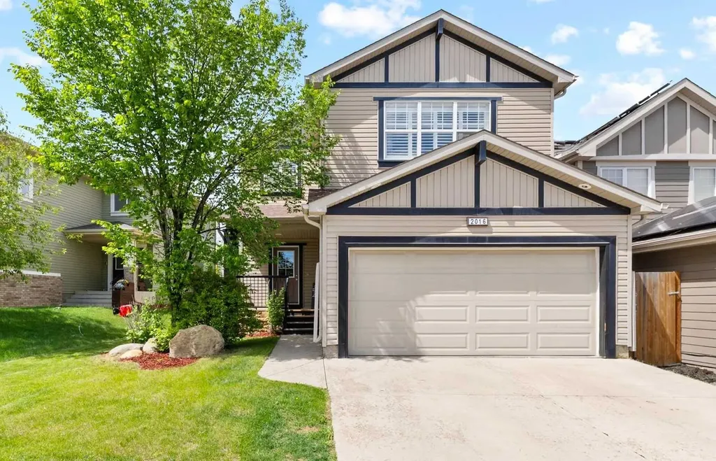 2016 Sagewood Point SW Airdrie AB T4B 3P1