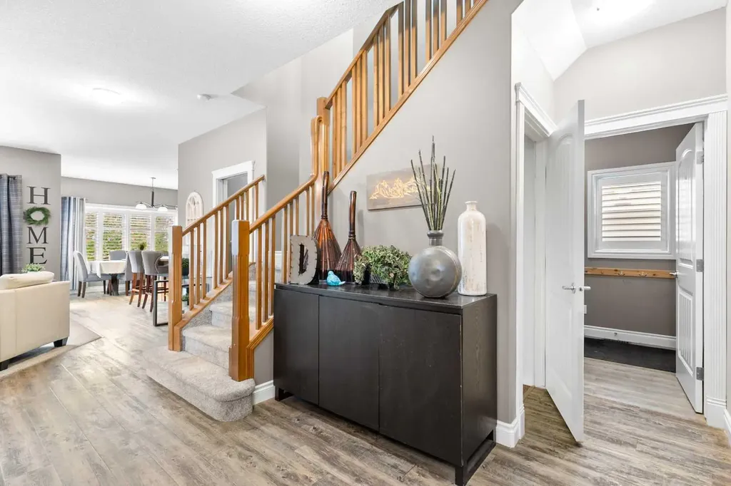 2016 Sagewood Point SW Airdrie AB T4B 3P1