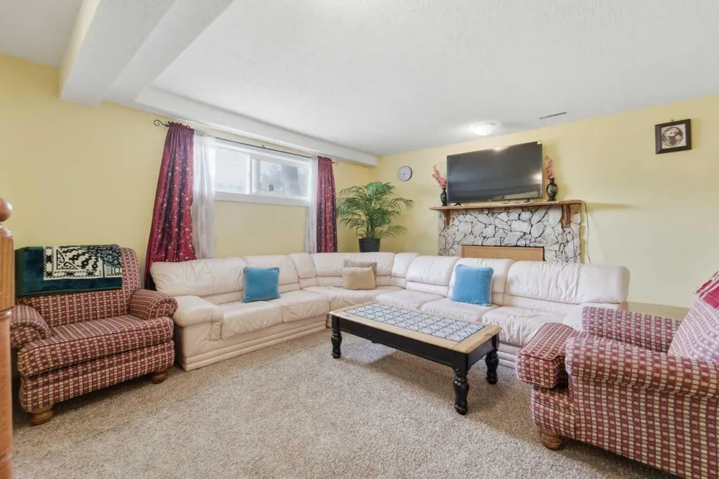 96 Falshire Close NE Calgary AB T3J3A7