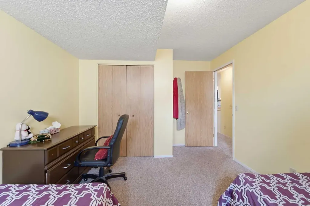 96 Falshire Close NE Calgary AB T3J3A7